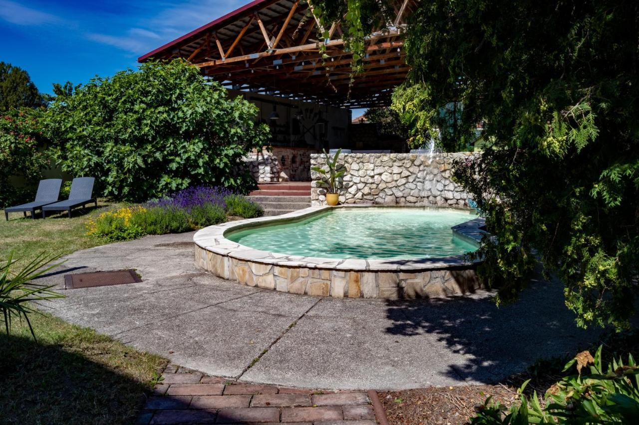 Apartmany Gulliver Mikulov Extérieur photo