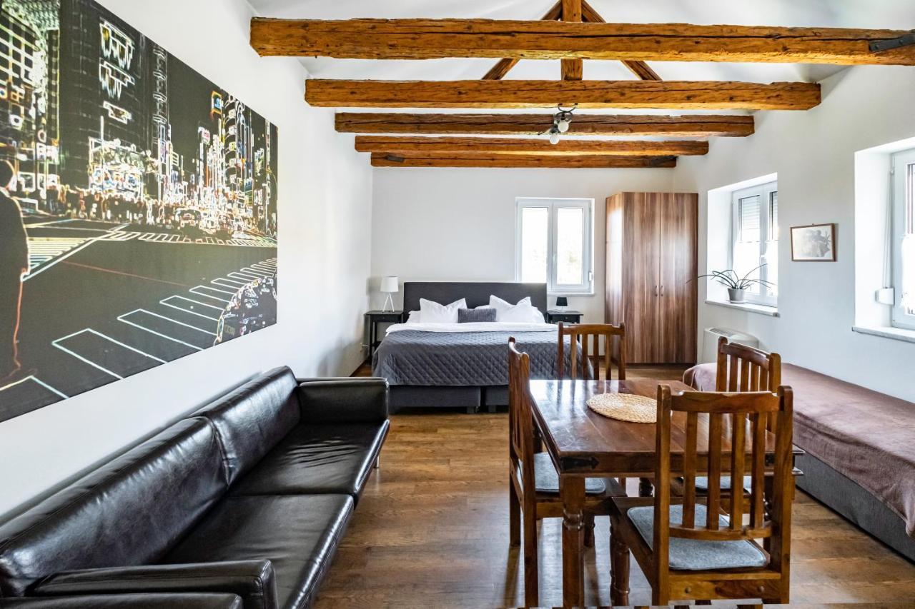 Apartmany Gulliver Mikulov Extérieur photo